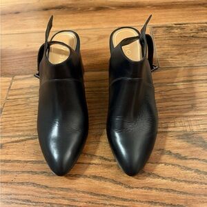 Vionic Black Leather Mules